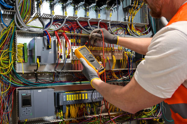 Best Circuit Breaker Repair  in Teays Valley, WV